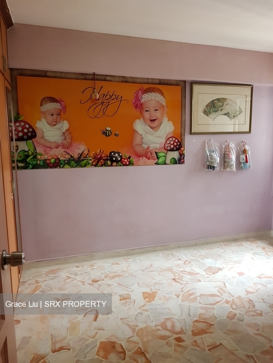 Blk 230 Serangoon Avenue 4 (Serangoon), HDB 3 Rooms #180035012